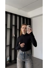 Siyah Ester Fermuar Yakalı Bodysuit