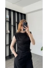 Siyah Reina Vatkalı Asimetrik Bluz