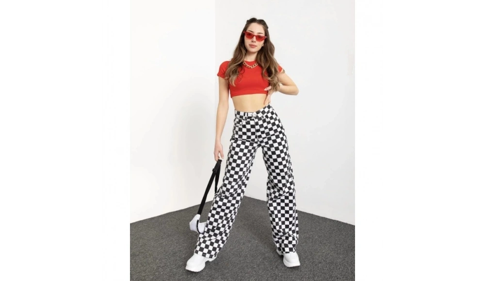 Wide Leg Pantolon Nasıl Kombinlenir?