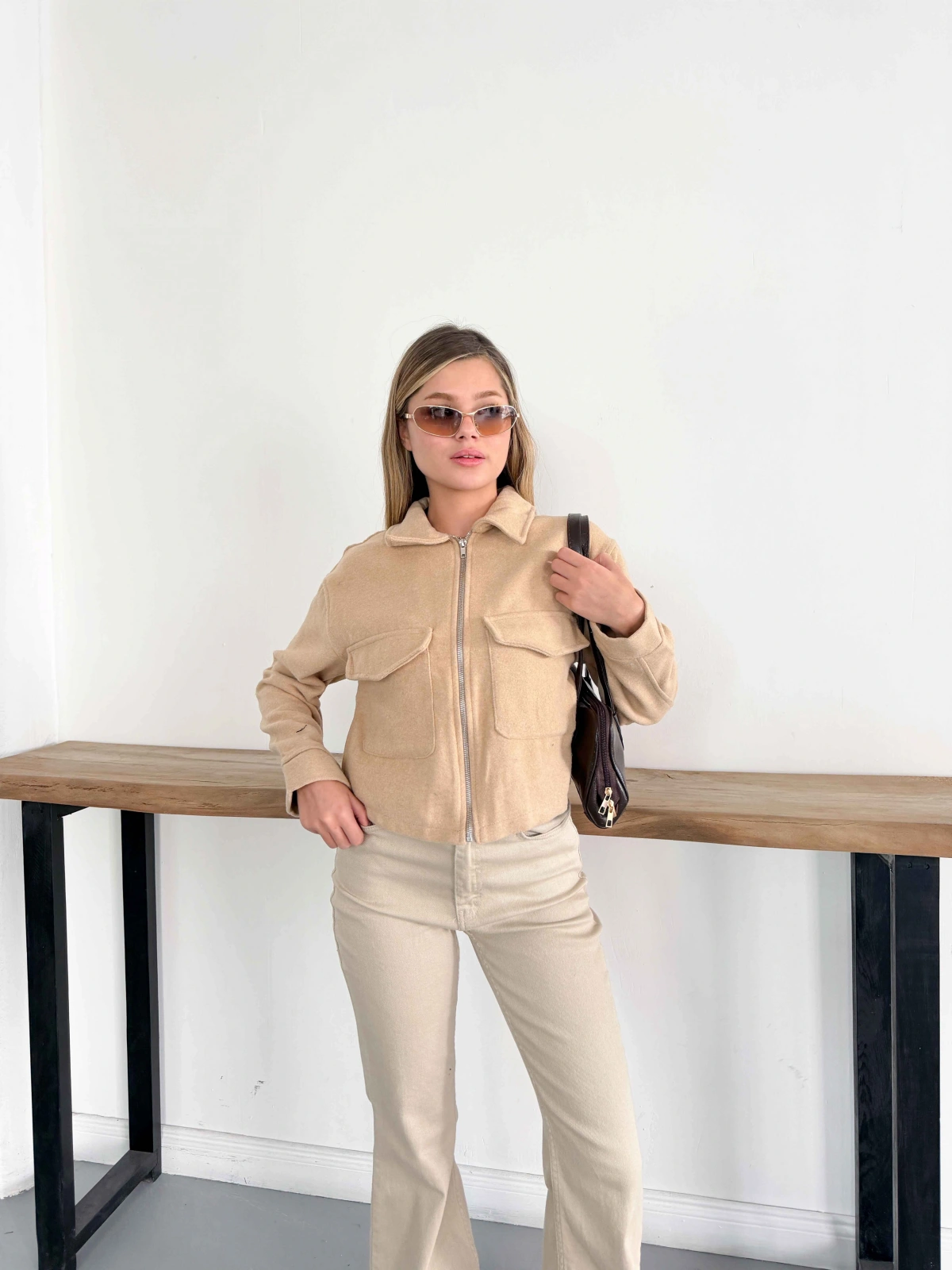 Crop Cepli Fermuarlı Ceket Camel