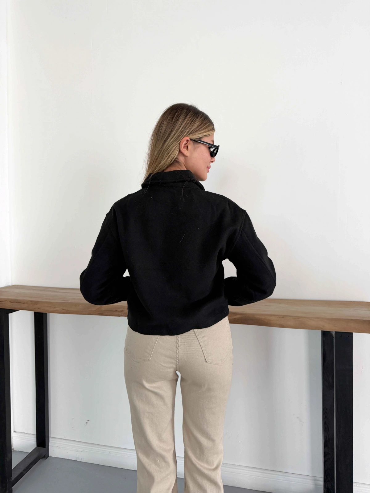Crop Cepli Fermuarlı Ceket Siyah