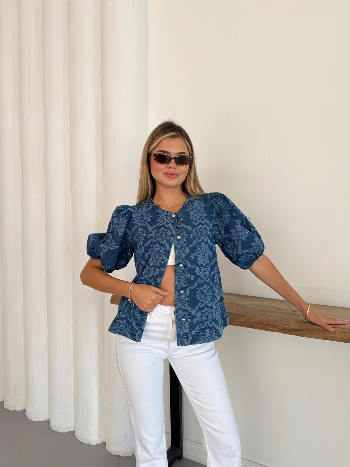 Desenlı Balon Kol Denim Bluz Mavi