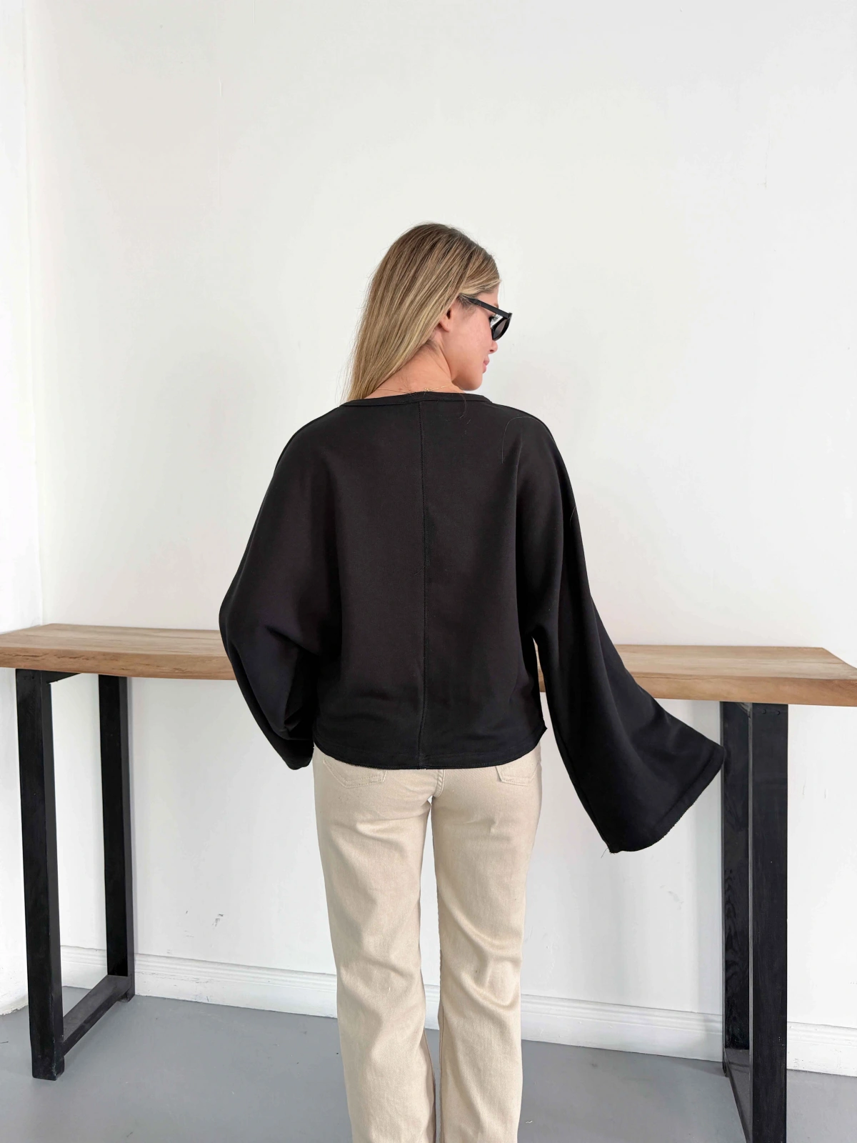 İspanyol Kol Basic Sweatshirt Siyah