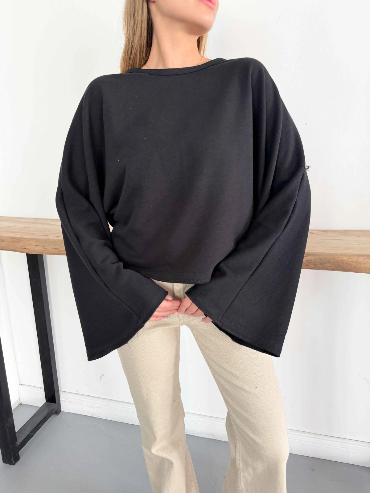 İspanyol Kol Basic Sweatshirt Siyah