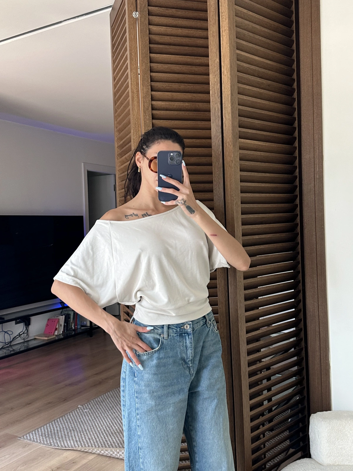 Mila Düşük Omuz Bluz Krem