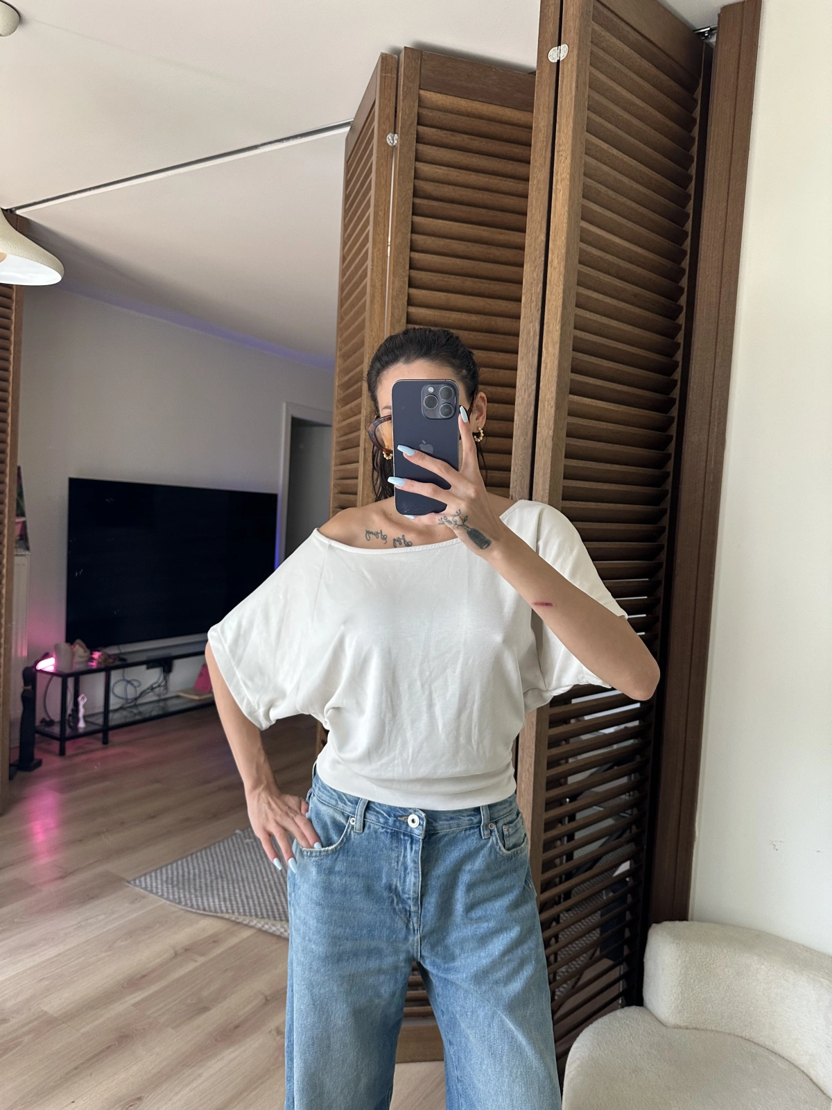 Mila Düşük Omuz Bluz Krem