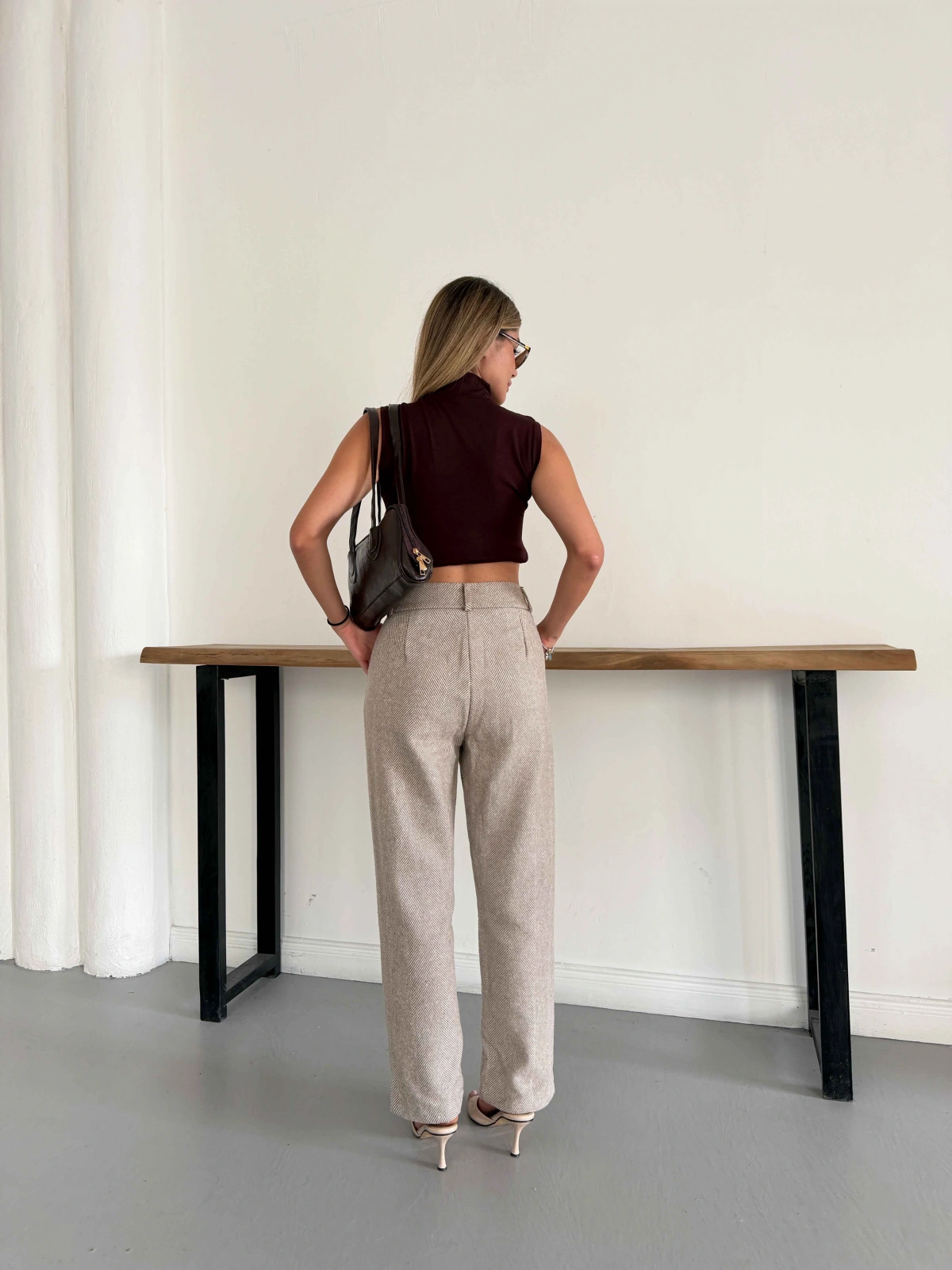 Pilise Detaylı Bol Paça Kaşe Pantolon Krem