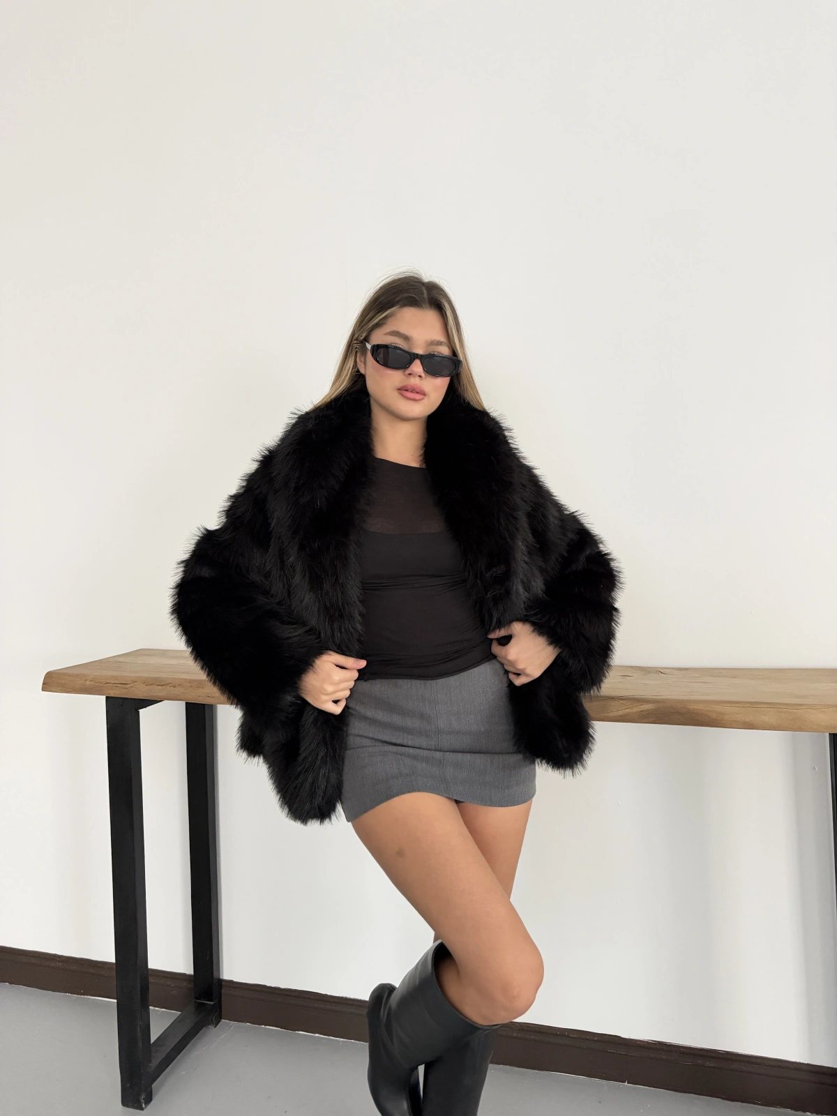 Premium Peluş Hacimli Suni Kürk Ceket Siyah