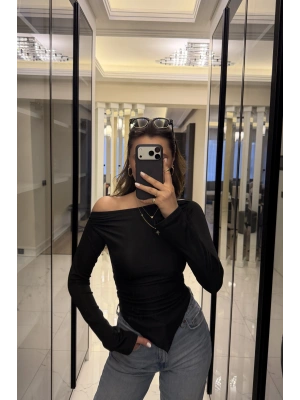 Siyah Hailey Kayık Yaka Asimetrik Kesim Bluz