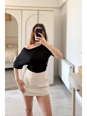 Miela Siyah Yaka Detaylı 2 Kullanımlı Bluz