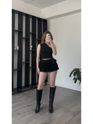 Adel Siyah Şortlu Fırfır Tül Etek