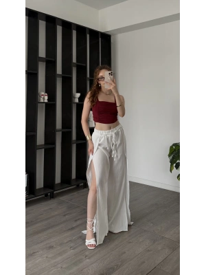 Ava Beyaz Yırtmaçlı Salaş Pantolon