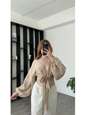 Bej Amara Bağlama Detaylı Bluz