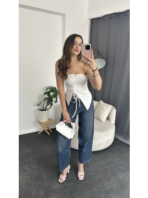 Beyaz Asimetrik Büzgülü Straplez Bluz