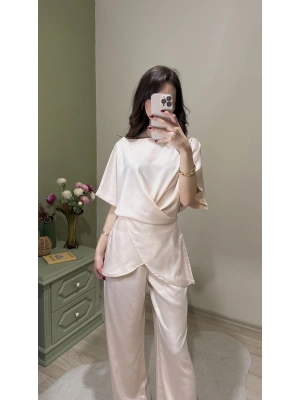 Beyaz Aura Bağcıklı Saten Takım