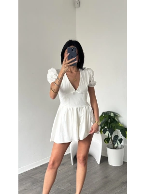Beyaz Fiyonk Yakalı Balon Kol Kloş Elbise