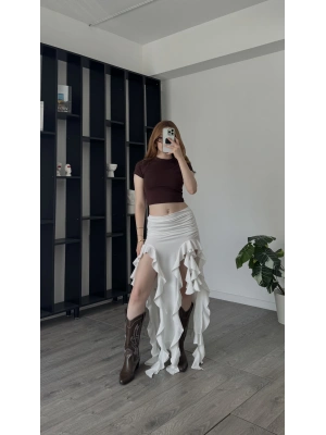 Beyaz Pinna Fırfır Yırtmaçlı Etek