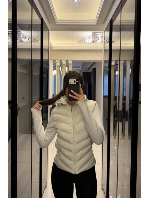 Beyaz Zr Muadil Slim Şişme Mont