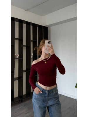 Bordo Helena Düşük Omuzlu Basic Bluz