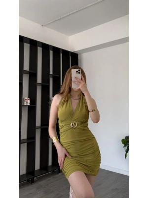 Dalia Yeşil Boyundan Bağlamalı Broşlu Elbise