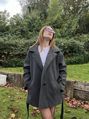 Gri Emma Kuşaklı Kaşe Kaban