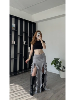 Gri Pinna Fırfır Yırtmaçlı Etek