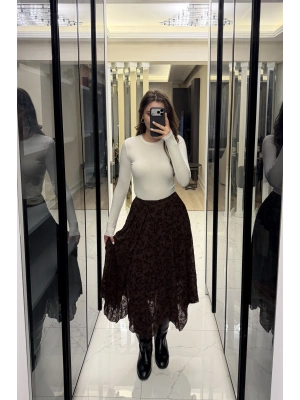 Kahve Asimetrik Kabartma Desenli Etek