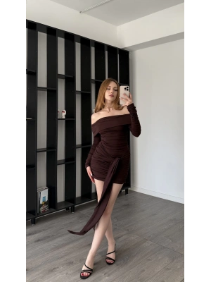 Kahve Mery Kuşak Detaylı Madonna Elbise