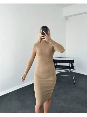 Krem Boğazlı Triko Düz Elbise