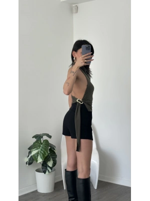 Nancy Haki Toka Detaylı Sırtı Açık Bluz