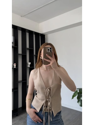 Rena Bej Bağlama Detaylı Yelek