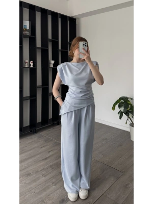 Serena Mavi Asimetrik Kesimli Vatkalı Takım