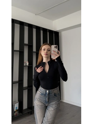 Siyah Ester Fermuar Yakalı Bodysuit