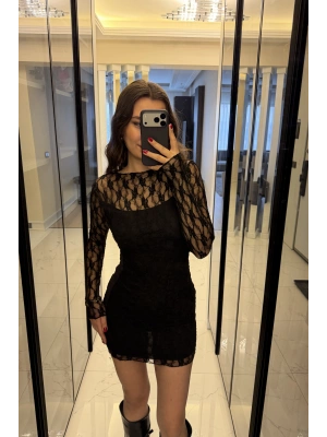 Siyah İç Astarlı Dantelli Elbise