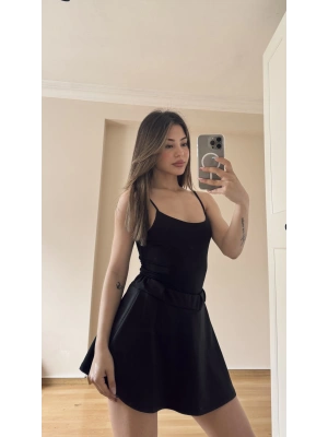 Siyah İp Askılı Basic Bodysuit