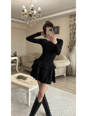 Siyah Kat Kat Volanlı Mini Elbise