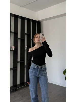 Siyah Paloma Düşük Omuzlu İspanyol Kol Bluz