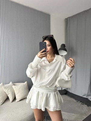 Beyaz Kemerli Fırfır Etek Gömlek Saten Elbise