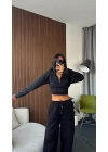 Siyah Fermuar Yakalı Modal Kumaş Crop Sweatshirt