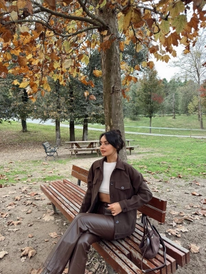 Kahverengi Kapak Cepli Kaşe Ceket