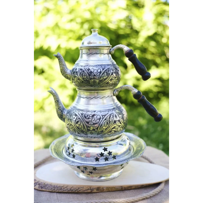 BAKIR ÇAYDANLIK OYMA NAKIŞ İŞLEMELİ GÜMÜŞ RENK (KALAYLI)