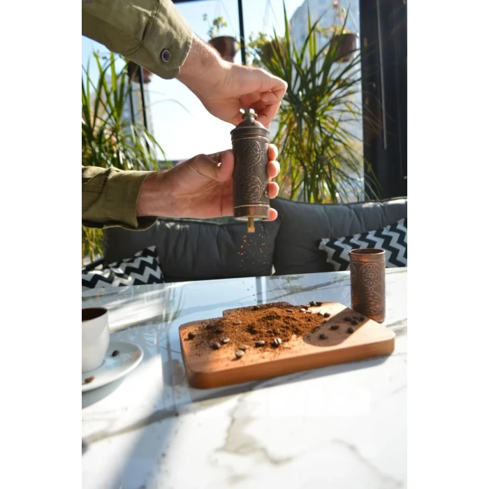 Nostaljik Kahve & Karabiber Değirmeni