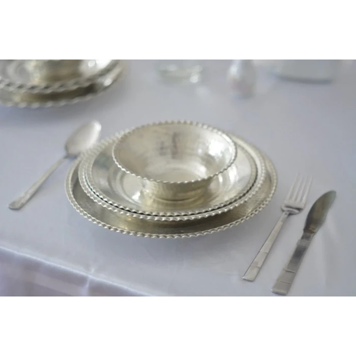 BAKIR YEMEK TAKIMI DAR KIVRIMLI MODEL (12 KİŞİLİK)