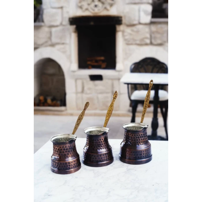 BAKIR CEZVE SETİ ÇEKİÇ DÖVMELİ OKSİTLİ BAKIR RENK