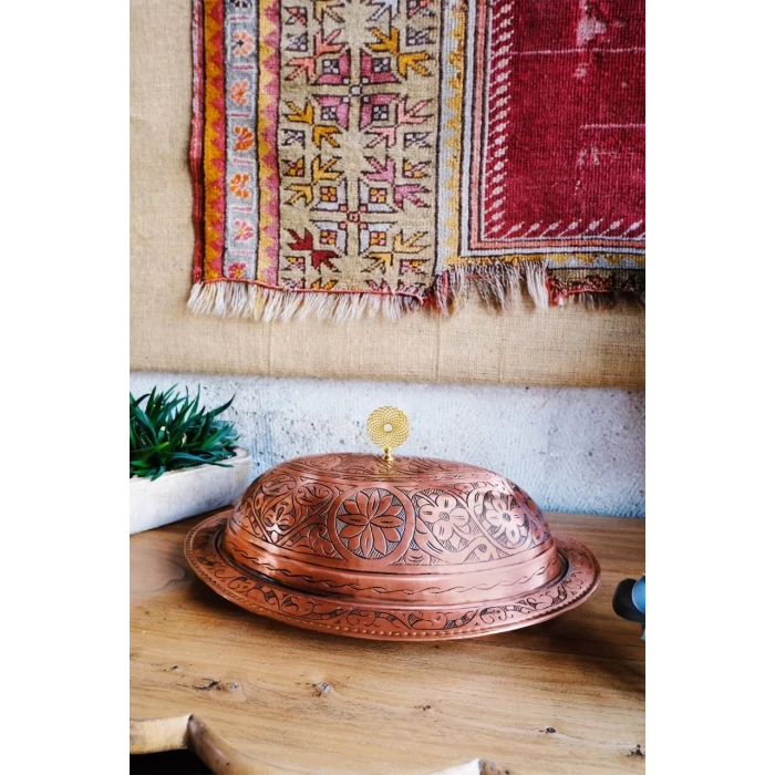 BAKIR SUNUMLUK KAPAKLI OYMA NAKIŞLI 30 cm Mat Bakır