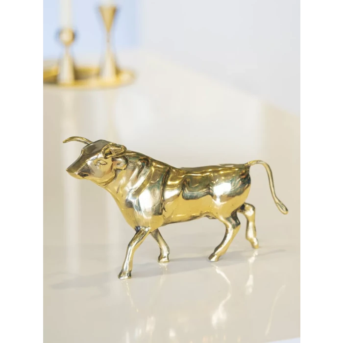 Pirinç Döküm Boğa Heykeli