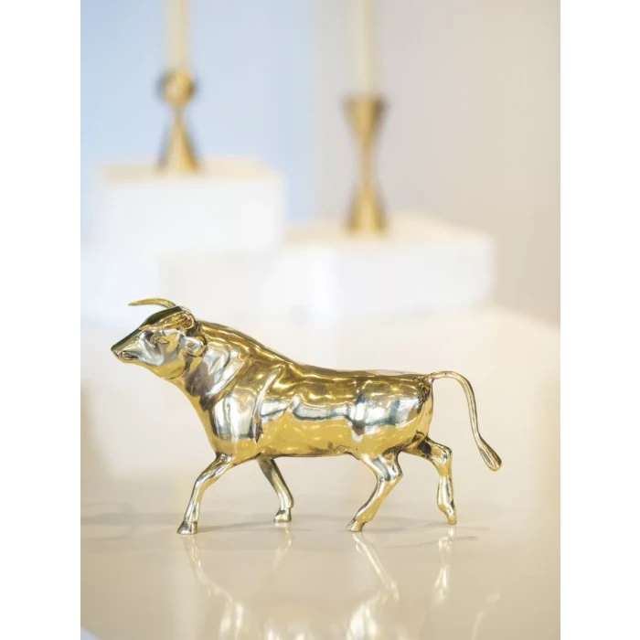 Pirinç Döküm Boğa Heykeli