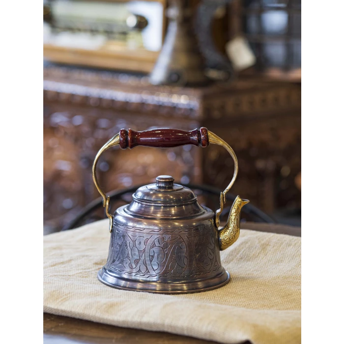 BAKIR DEMLİK MARAŞ NAKIŞ İŞLEMELİ MODEL OKSİTLİ RENK