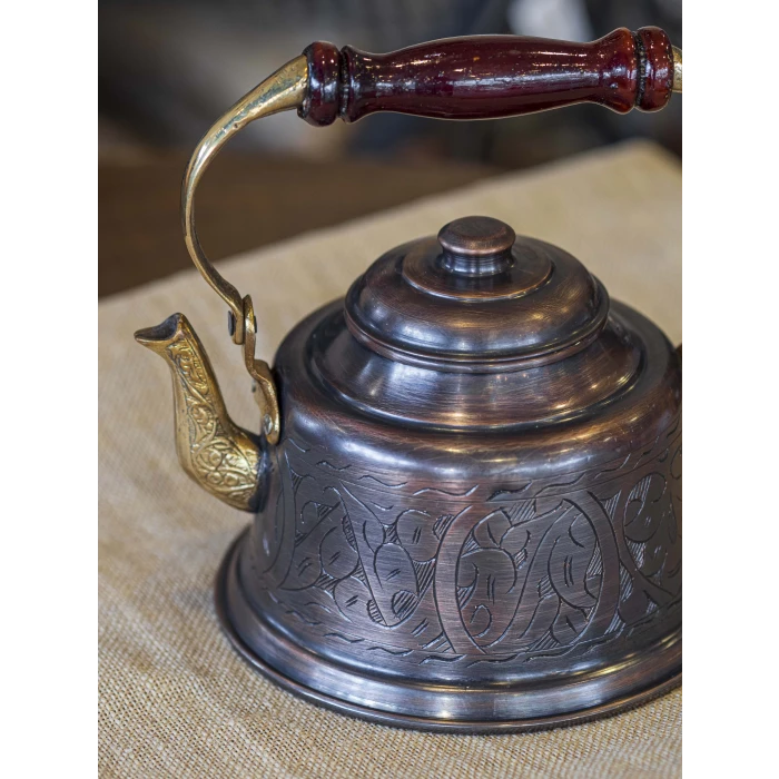 BAKIR DEMLİK MARAŞ NAKIŞ İŞLEMELİ MODEL OKSİTLİ RENK