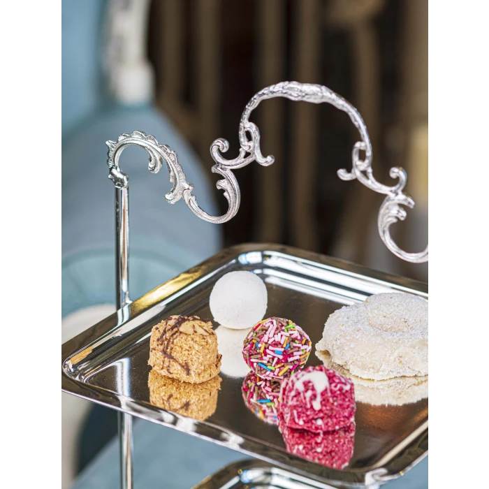 GÜMÜŞ KAPLAMA TEPSİLİ SUNUMLUK İKİ KATLI KARE FORM